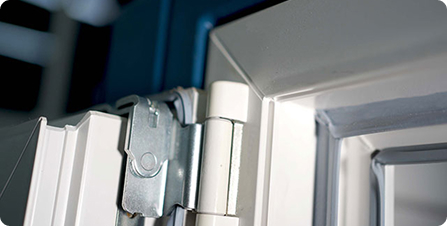 м. Беляево — замена верхней петли створки