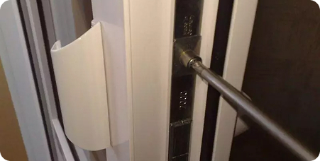 Ховрино (м. Ховрино) — Ремонт балконной двери (регулировка + замена фурнитуры)